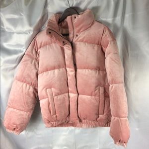 WOMEN’S M (8 items for 1 price)